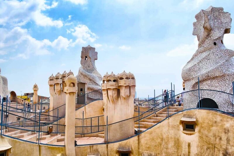 Casa Milà Avrupa Mimarisi