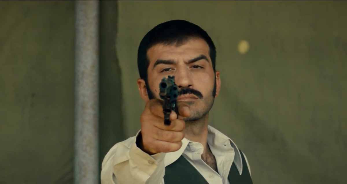 Dayı Bir Adamın Hikayesi Fragman ve Afiş Kayıp Rıhtım