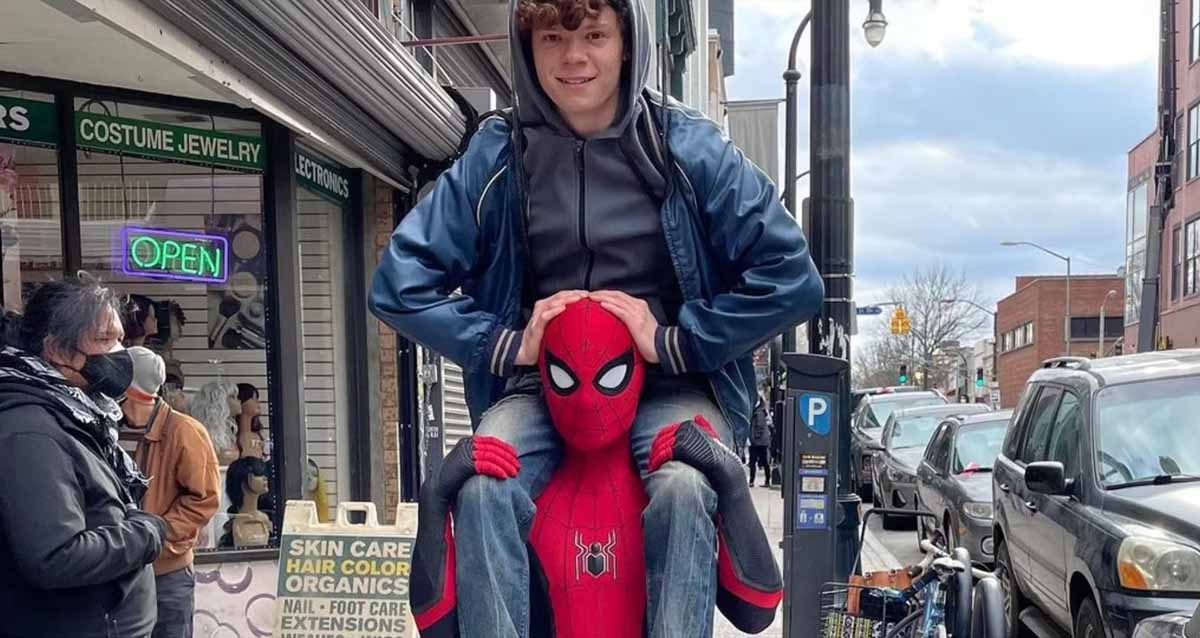 Spider-Man: No Way Home More Fun Stuff - Eklenen Tüm Sahneler