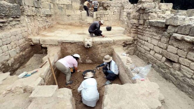 Bathonea Antik Liman Kenti Keşif