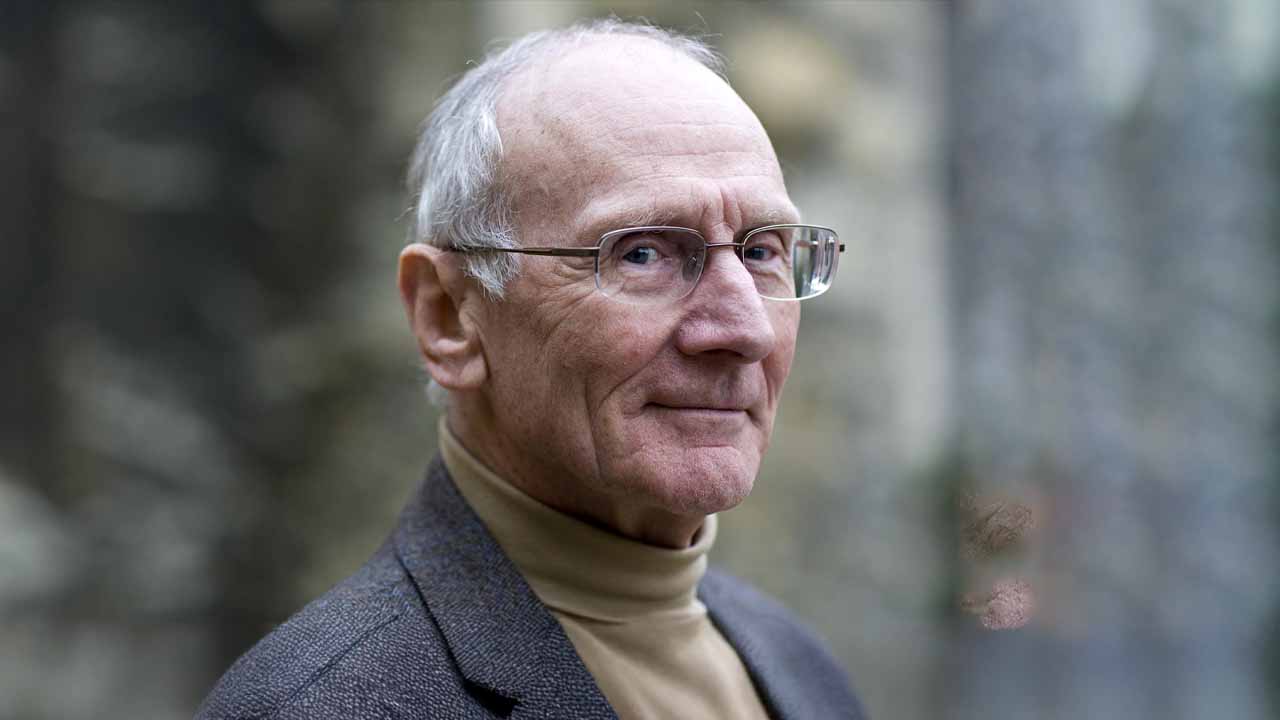 Oxford’un ‘Sivri Dilli’ Ünlü Edebiyat Otoritesi Hayata Veda Etti