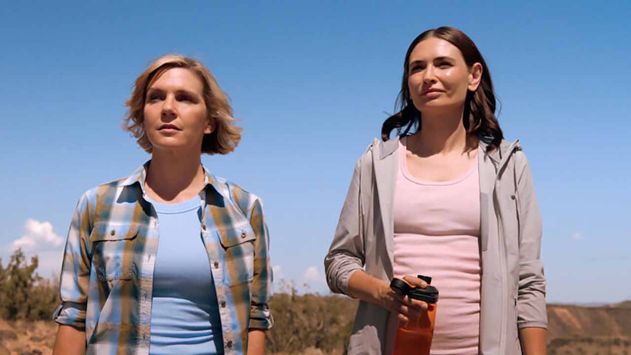 Pluribus Finali Breaking Bad ve Better Call Saul Göndermeleri