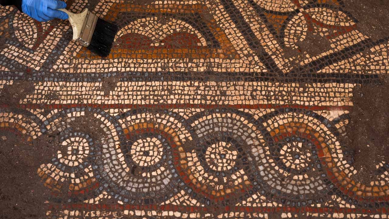 İzmir Süleyman Düğümü Motifli Mozaikli Oda Keşif