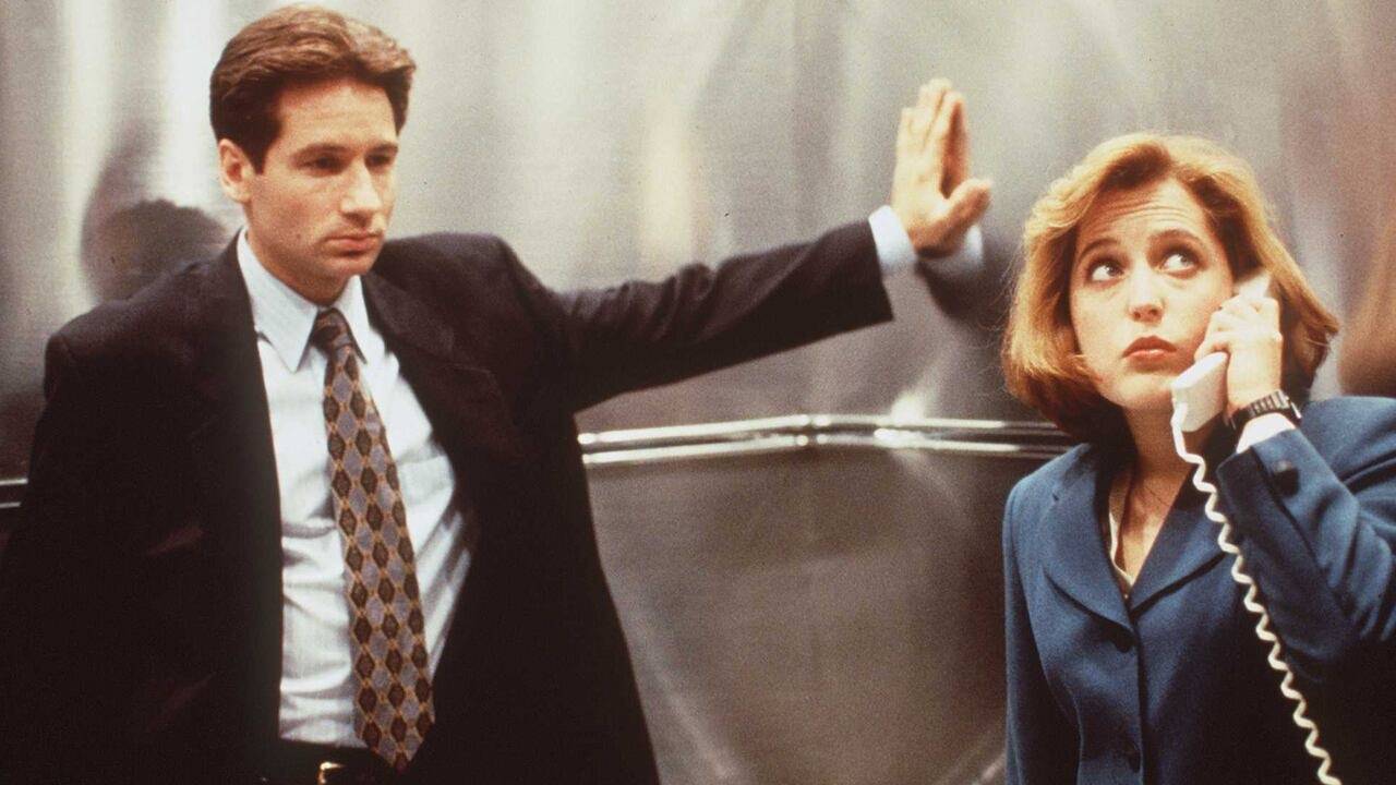 The X-Files Geri Dönüyor: Pluribus’ın Yaratıcısından Yeni Uyarlamaya Katkı