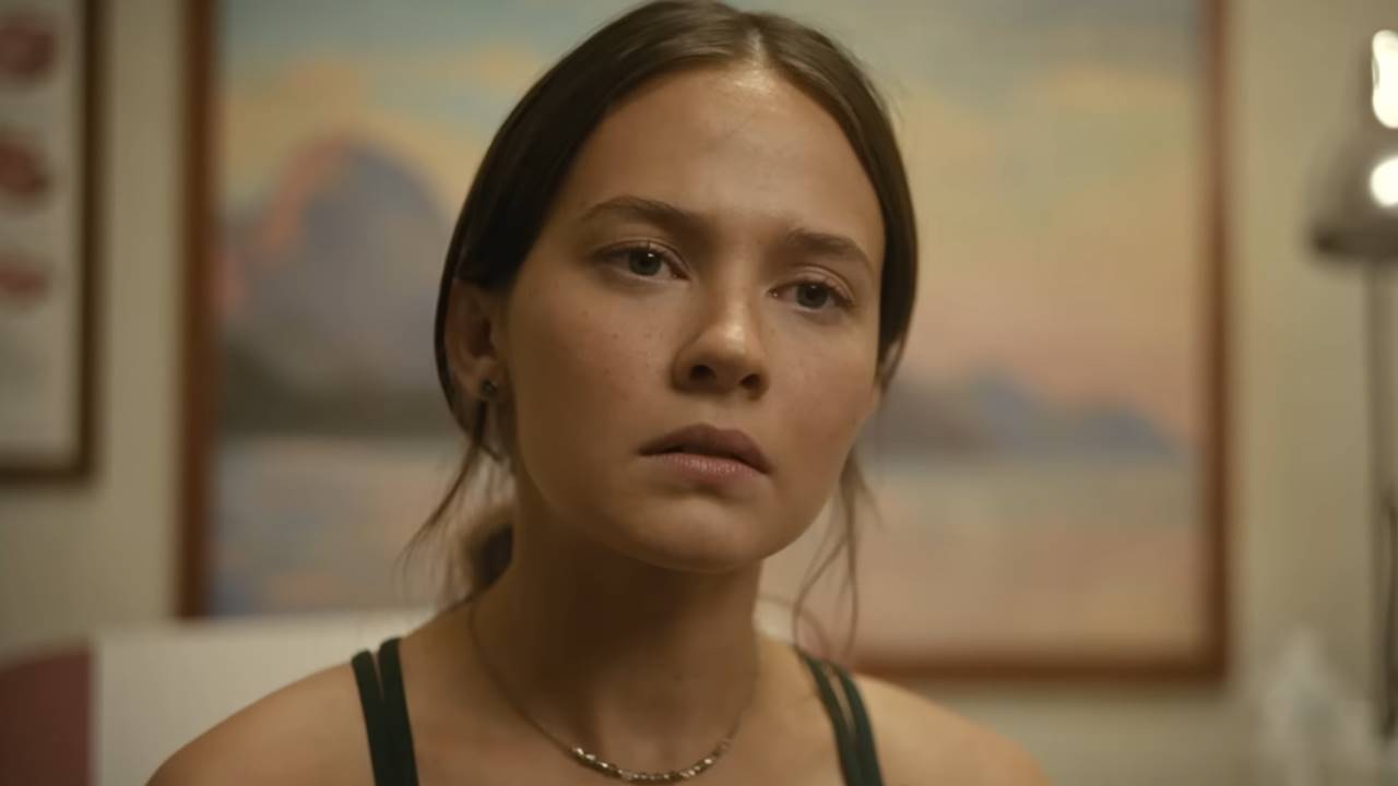 98 Puanlı Kara Komedi Dizisinde 3 Yıllık Bekleyiş Bitiyor: İşte Yeni Sezon Fragmanı