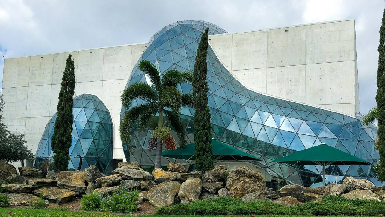 Dali Müzesi Yenileme