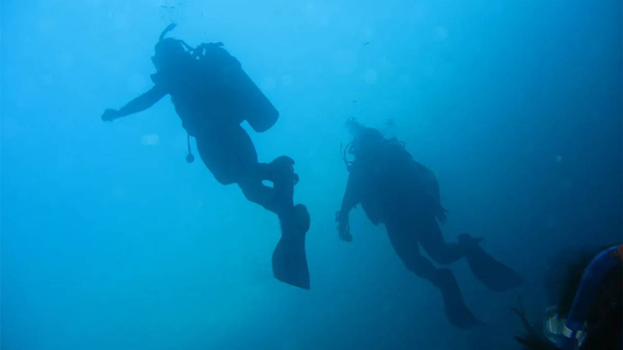 Fransa Açıklarında Keşfedilen 7 Bin Yıllık Taş Yapıların Sırrı Hâlâ Çözülemedi 4 Fransa Açıkları Taş Yapı
