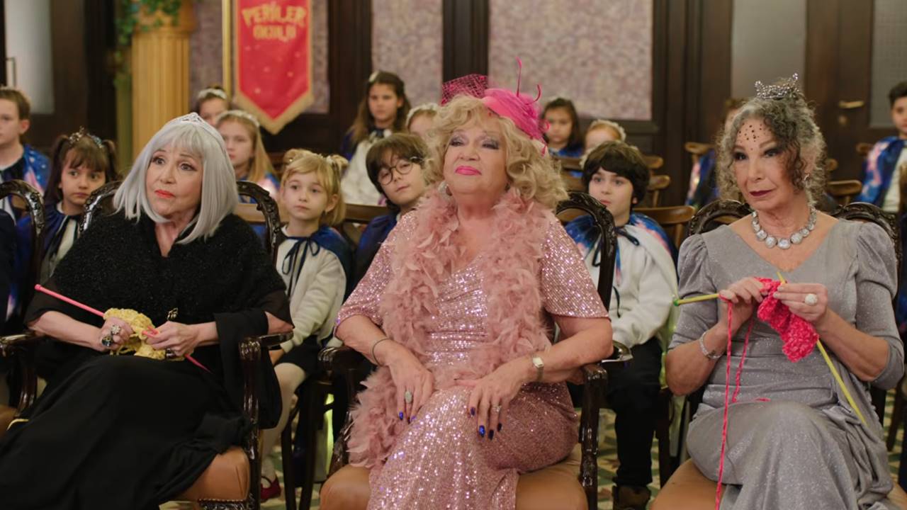 Sihirli Annem’in Devam Filmi Periler Okulu’ndan İlk Fragman Yayınlandı
