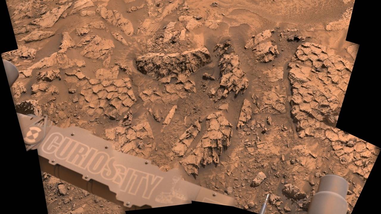 Mars’ta ‘Ejderha Pullarını’ Andıran Çok Sayıda Kaya Görüntülendi