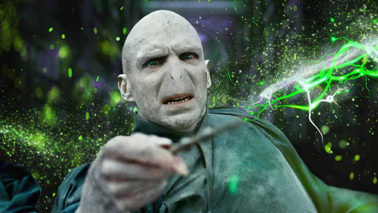 Ralph Fiennes İkonik Voldemort Rolü için Sürpriz İsme Onay Verdi