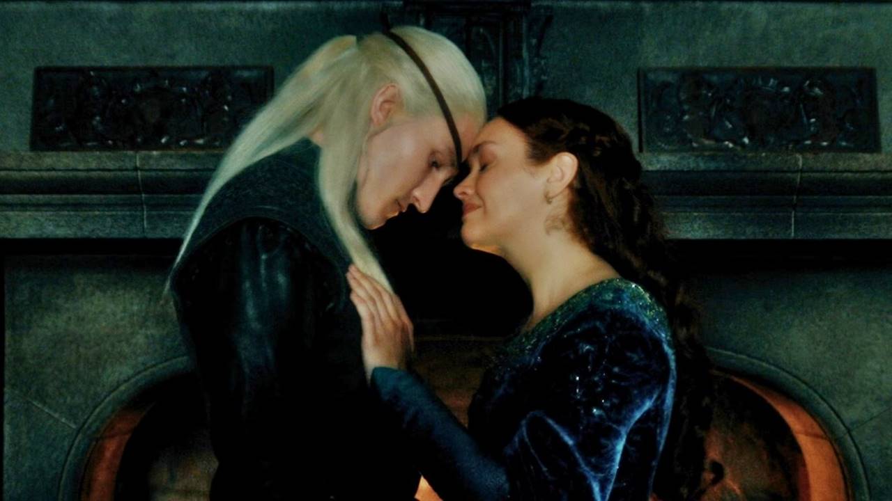 House of the Dragon Yıldızları Yeni Sezondaki Tartışmalı Öpüşme Sahnesine Açıklık Getirdi