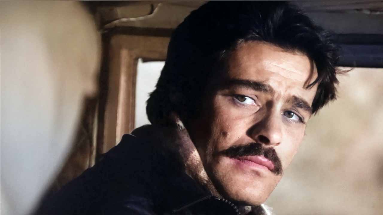 Usta Oyuncu Kadir İnanır 77 Yaşında Hayatını Kaybetti