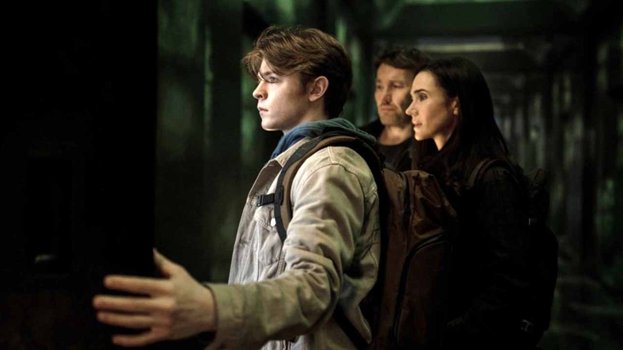Paralel Evren ve Çoklu Gerçeklikleri Konu Alan Bilimkurgu Dizisinin Yeni Sezonundan İlk Fragman
