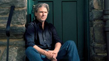 Dave Eggers, OpenAI Çalışanlarına ChatGPT Uyarısı