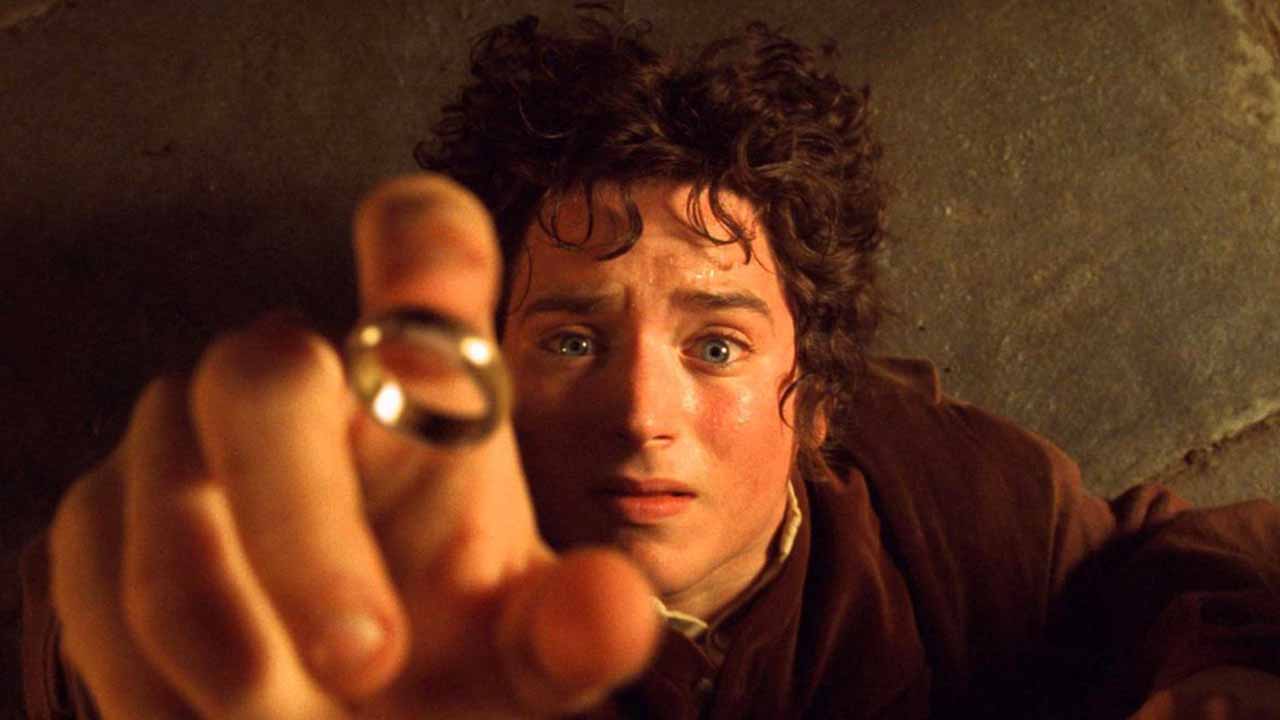 Sıradan Kitap Bağışlarının Arasından Çıkan The Hobbit Romanı Servet Değerine Satıldı