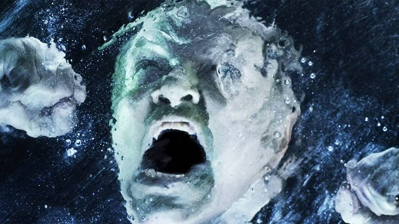 Ridley Scott’ın Övgü Toplayan Korku Dizisi Yeni Sezonu ile Geri Dönüyor