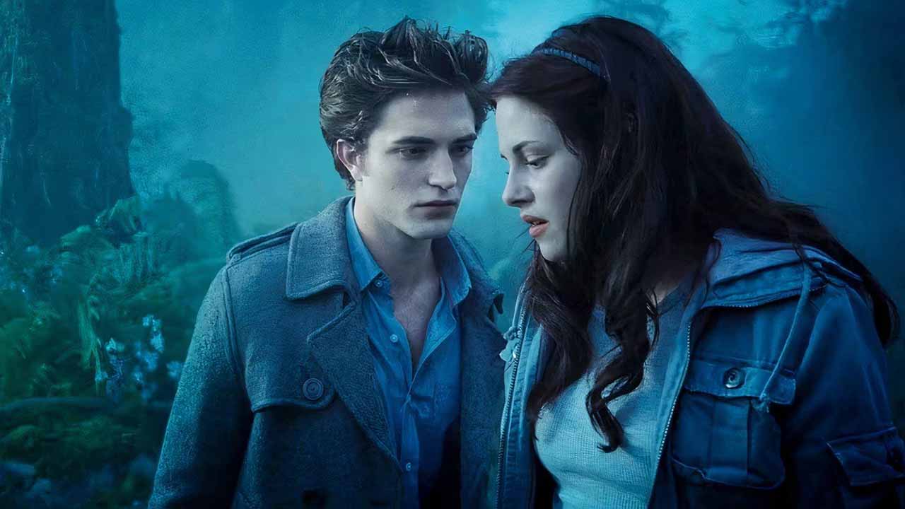 Netflix'in Vampir Efsanesini Geri Döndürecek Dizisinden Beklenen Haber Geldi