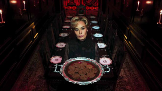 Efsaneleri Tekrar Buluşturan Kült Korku Dizisinden Yeni Sezon Görüntüleri Geldi 22 American Horror Story 13. Sezon Geliyor - İşte İlk Fragman