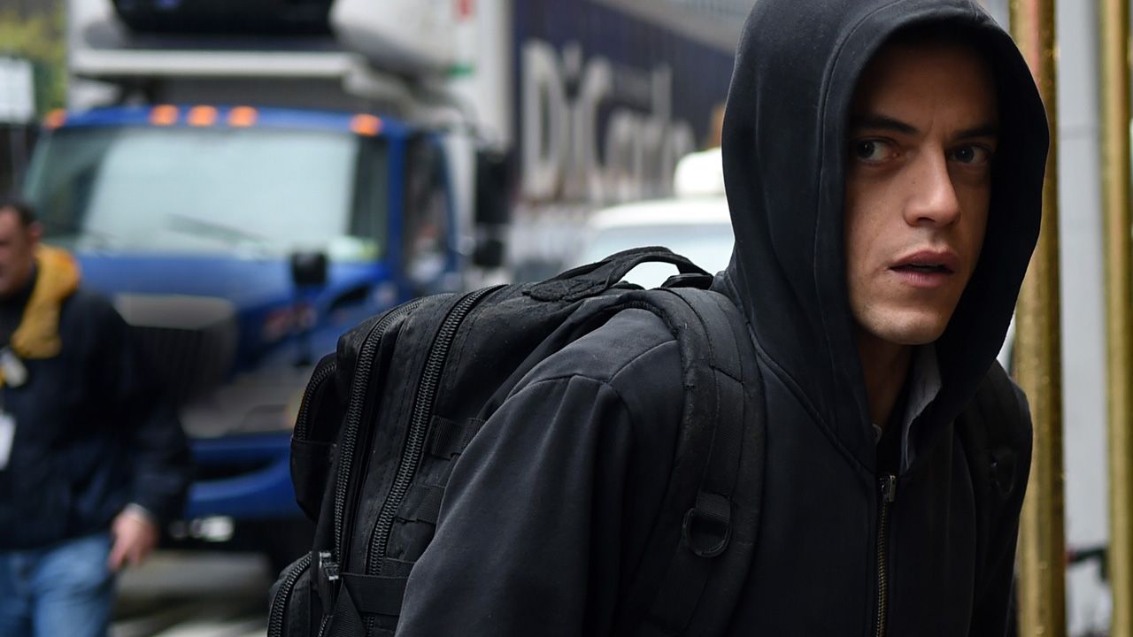 Fenomen Bilimkurgu Dizisi Yıllar Sonra Dijitalde Yeniden Keşfedildi 2 Mr. Robot Dizi İzlenme